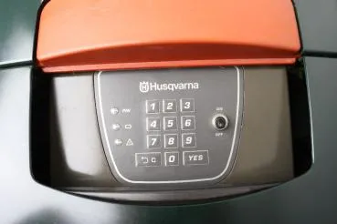 Husqvarna Automower 210C - 500m²