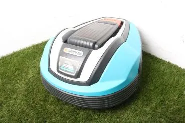 Gardena R70Li mit 2220 Betriebsstunden Rasenroboter