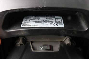 Gardena R70Li mit 2220 Betriebsstunden Rasenroboter