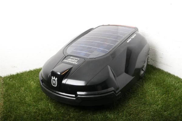 Husqvarna Automower Solar Hybrid - 2200m²