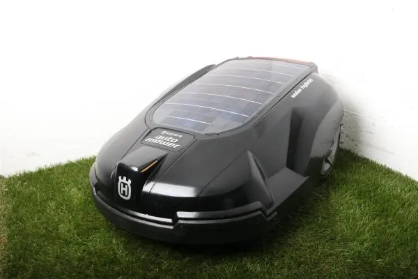 Husqvarna Automower Solar Hybrid - 2200m²