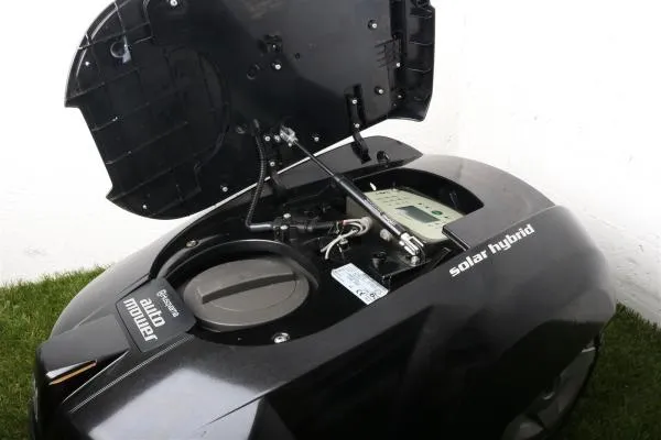 Husqvarna Automower Solar Hybrid - 2200m²