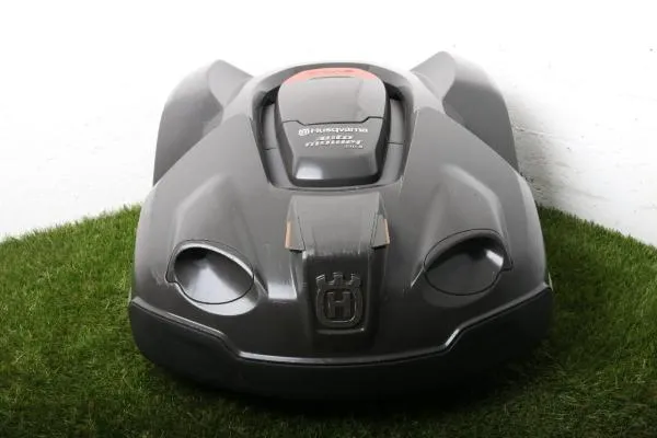 Husqvarna Automower 330 - 3200m²