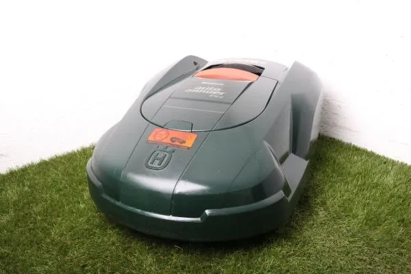 Husqvarna Automower 210C - 500m²