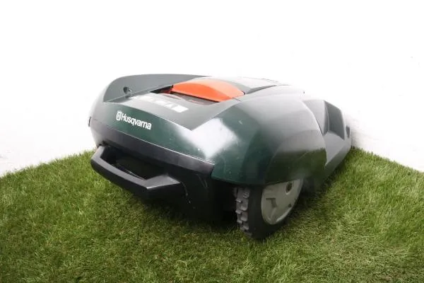 Husqvarna Automower 210C - 500m²