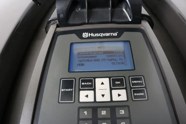 Husqvarna Automower 430X - 3200m²