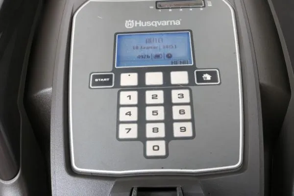 Husqvarna Automower 308 - 800m²