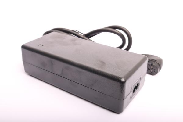 VARTA E-bike Ladegerät 3710A0 VKB57060201300 42V 2A